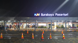Perjalanan Kereta Api Surabaya Pasar Turi Berangsur Normal Pasca Banjir