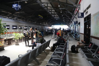 Banjir di Grobogan Ganggu Perjalanan KA, KAI Lakukan Perubahan Pola Operasi