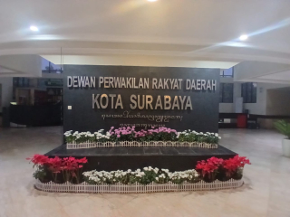 BPK Soroti Pengadaan iPad DPRD Surabaya Rp 900 Juta, Dugaan Korupsi Menguat