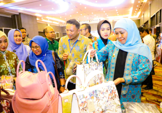 Gubernur Khofifah Sukses Pimpin Misi Dagang Jatim-Sulteng Transaksi Final Tembus Rp 1,542 Triliun