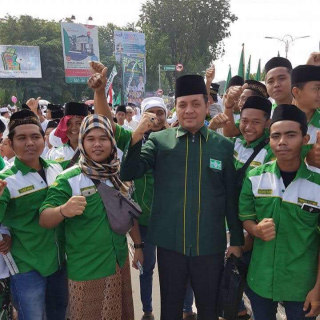 Prabowo Bentuk Ditjen Pesantren, Gus Firman: Panjang Umur Presidenku