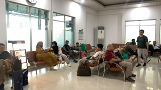 Pola Operasi KA Diubah Imbas Banjir Jalur Utara