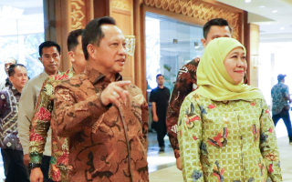 Gubernur Khofifah Gandeng Tiga Menteri Satukan Langkah Percepatan Program Rumah Layak di Jawa Timur
