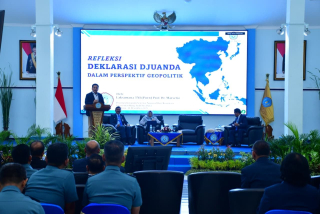 Inspektur Puspenerbal Ikuti Seminar Nasional FH UHT Peringati 68 Tahun Deklarasi Djuanda dan Hari Nusantara