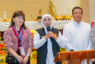 Gubernur Khofifah dan Forkopimda Tinjau Gereja, Pastikan Ibadah Natal Berjalan Aman