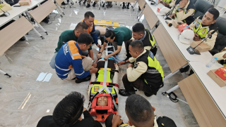 Pelindo Terminal Petikemas Tingkatkan Kesiapsiagaan Pekerja Melalui Pelatihan Basic Life Support