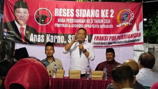 Reses Anas Karno di Tenggilis Mejoyo, Warga Keluhkan TPS dan Dorong Layanan Gratis