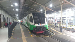 Libur Sekolah 2026, Penumpang Commuter Line Surabaya Area 8 Tembus 53 Ribu/Hari