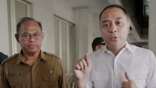 Eri Cahyadi Sidak RSUD Soewandhie, Antrean Online Kini Ada Batas Waktu Masuk