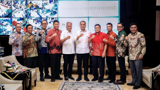 Direksi Baru Perumda Air Minum Surya Sembada Surabaya Resmi Dilantik