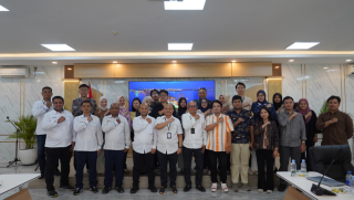 Bappenas Tinjau Terminal Petikemas Surabaya, Bahas Penguatan Jaringan Logistik Nasional