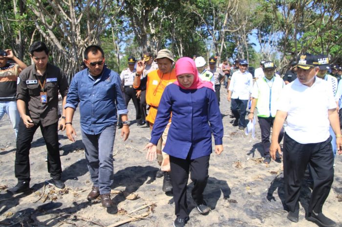 Tinjau Pansela, Khofifah Pastikan JLS Lot 9  Selesai Digarap Tahun 2022