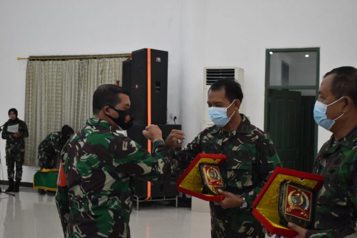 Danrem 084/Bhaskara Jaya Pimpin Wisuda Purnawira