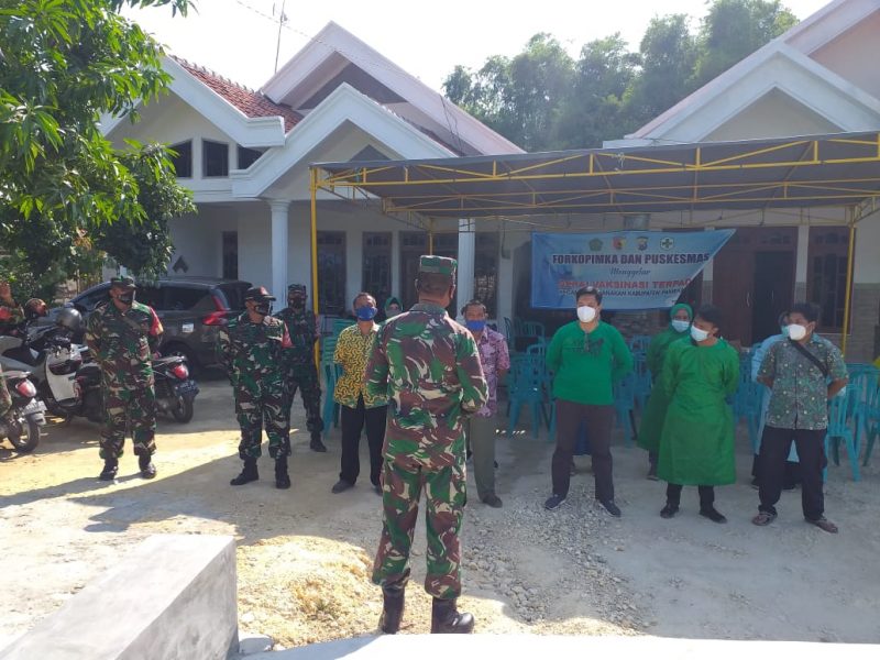 Forkopimka Tlanakan Bersama Puskesmas Gelar Gerai Vaksinasi Terpadu
