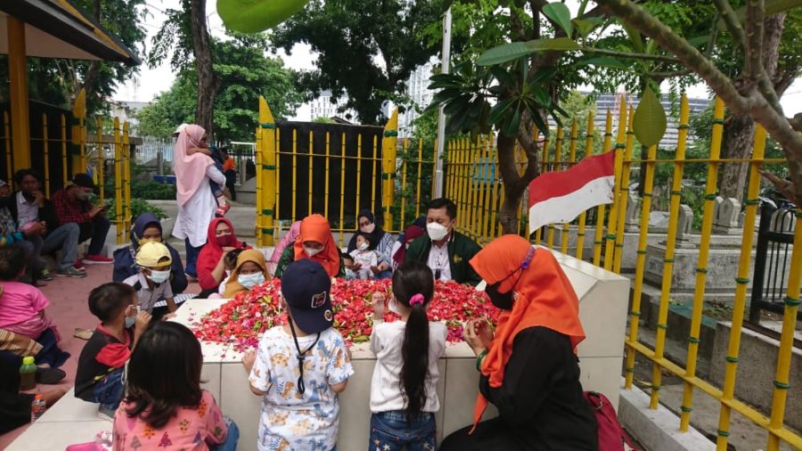Hari Pahlawan, Fraksi PDIP Usulkan Makam Bung Tomo Menjadi Wisata Edukasi