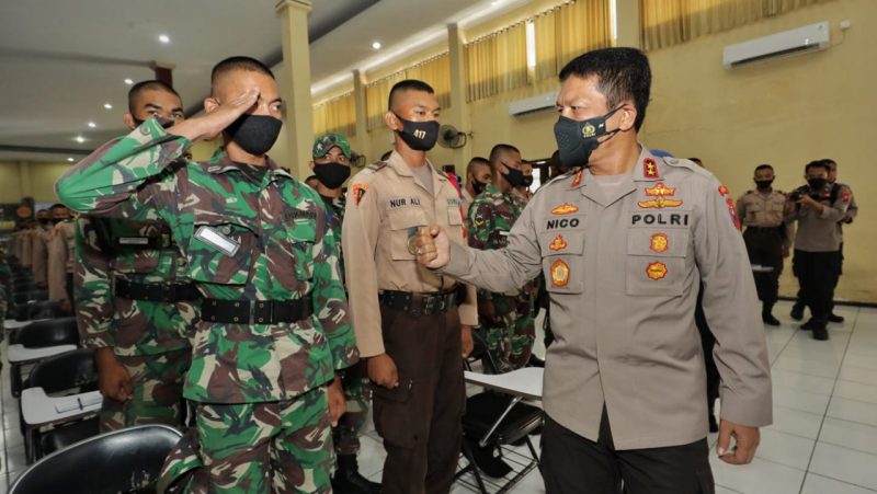 Kapolda Jatim Beri Pembekalan Siswa Diktuk Bintara Polri dan Dikmaba TNI AD di SPN Mojokerto