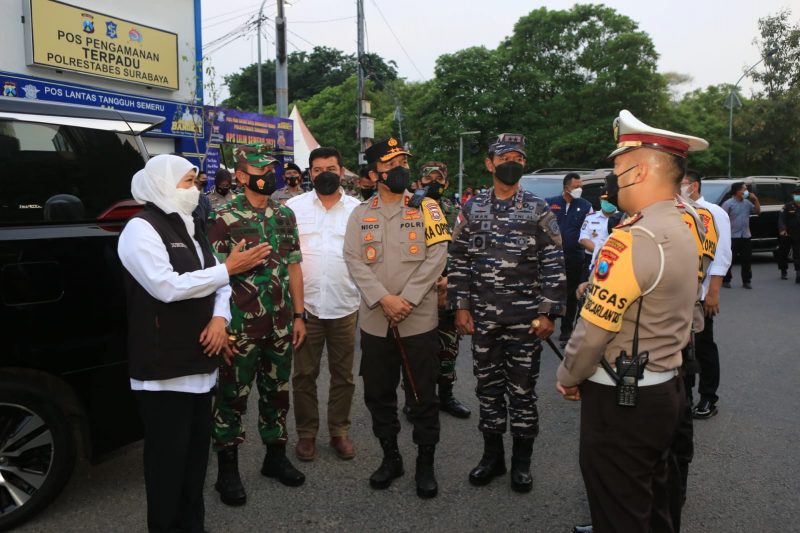 Forkopimda Jatim Cek Prokes dan Pengaman di Gereja dan Pos Bundaran Waru