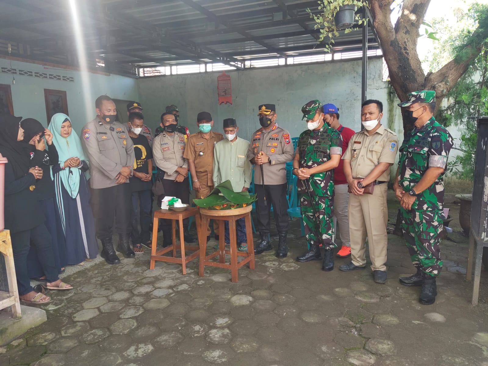 Kapolres Nganjuk Beri Bantuan Usaha untuk Mantan Pasien ODGJ