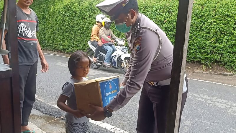 Sapa Saya'* Program Satlantas Polres Batu Berbagi Kepada Anak Yatim Piatu