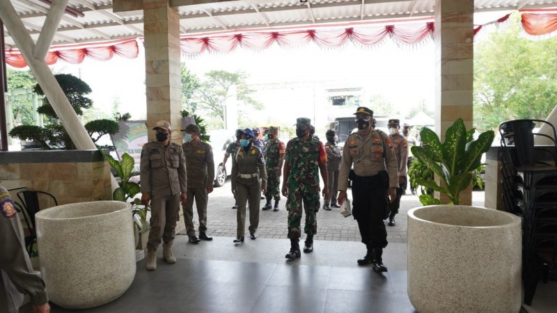 Antisipasi Gelombang 3 Covid-19, Personil Gabungan Pamor Keris Polres Bangkalan Sasar Obvit Segitiga Emas
