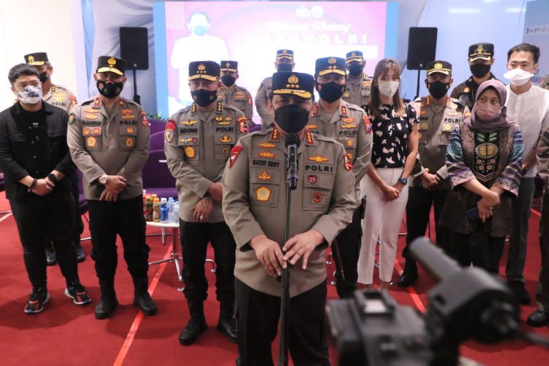 Kunker Wakapolri dan Irwasum di Jatim. Wakapolri: Terima kasih di Jawa Timur Vaksinasi Anak Sudah Sangat Baik