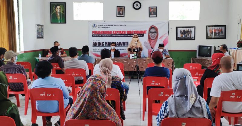 Reses Aning Rahmawati, Warga RW 7 Medokan Ayu Curhat Minimnya Infrastruktur