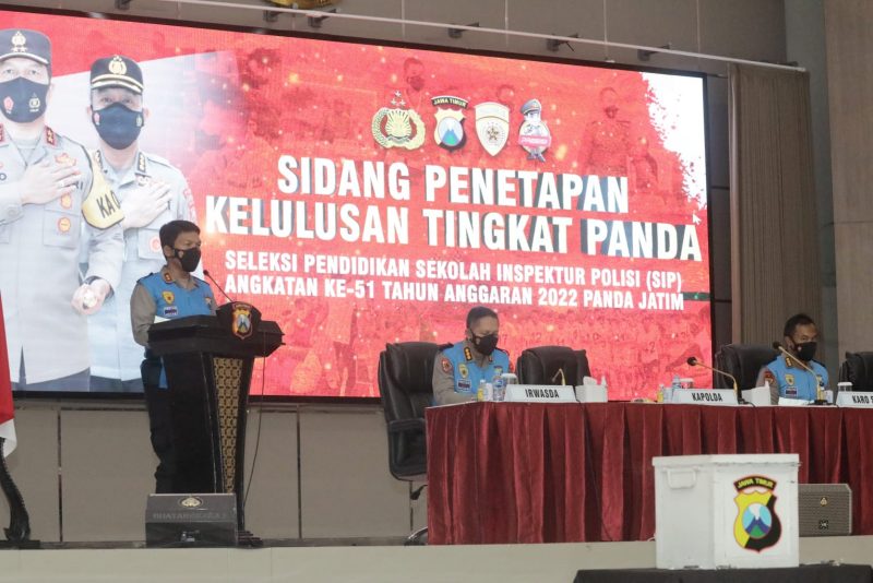Anggota Polda Jatim dapat penghargaan pendidikan perwira dari Kapolri, Kapolda Jatim: Terima kasih dan bangga atas perhatian dan penghargaan bapak Kapolri