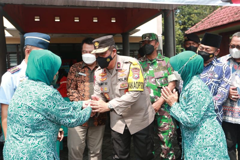 Polda Jatim Siapkan 37.605 Dosis Vaksinasi yang Tersebar di 78 Titik Gerai Vaksinasi