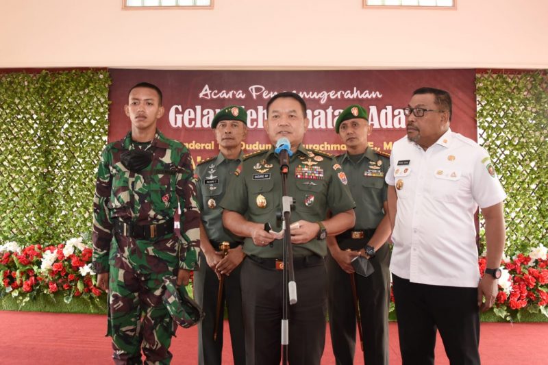 Kasad Wujudkan Mimpi Henz Songjanan Jadi Prajurit TNI AD