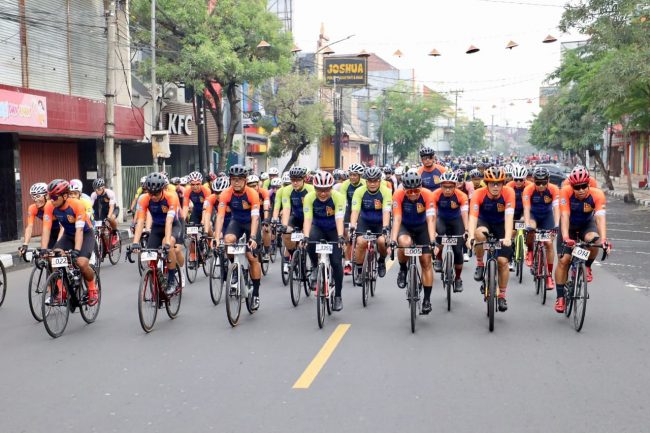 Event Sepeda Tahunan Bromo KOM Challenge 2022 Start dari Mapolda Jatim
