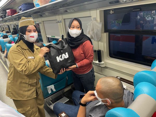 Ragam Perayaan HUT ke-77 Republik Indonesia di Daop 8 Surabaya