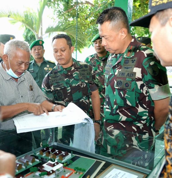 Danrem 084/Bhaskara Jaya Tinjau Cagar Budaya Cikal Bakal Pondok Pesantren Sono