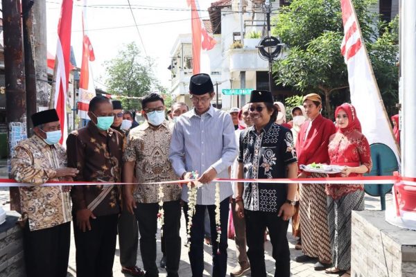 Resmikan Gapura Kemerdekaan, Adi Sutarwijono : Ini Jadi Simbol Penguatan Gotong Royong