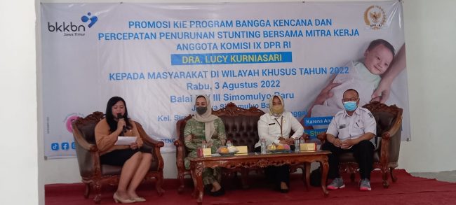 Lucy Kurniasari dan BKKBN Road Show Atasi Stunting di Surabaya