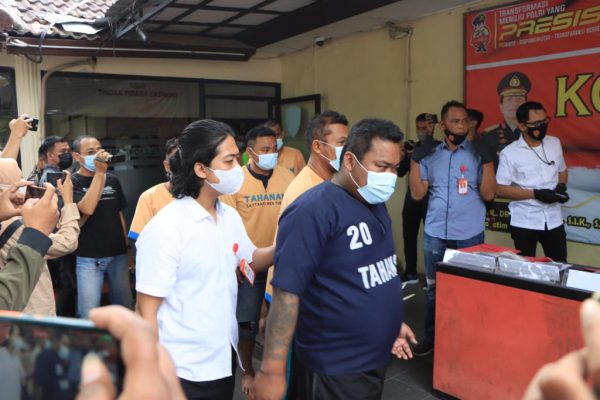 Polisi Berhasil Ungkap Pencurian Battery Tower BTS di Tuban, 3 Residivis Diamankan