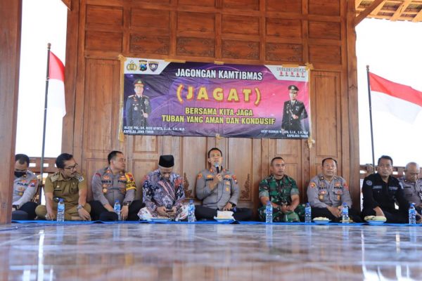 Dengar Aspirasi Masyarakat, Kapolres Tuban Gelar Jagongan Kamtibmas