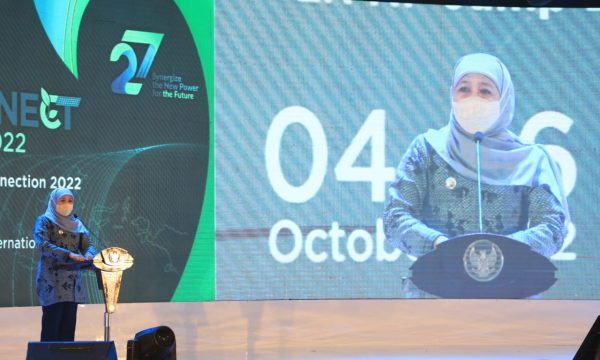 Gubernur Khofifah Buka Pameran Kelistrikan Terbesar di Indonesia