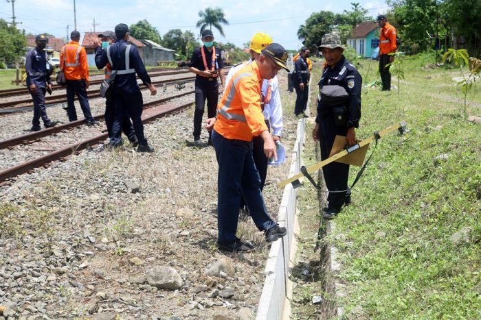 Daop 8 Petakan Daerah Rawan Guna kelancaran Perjalanan KA