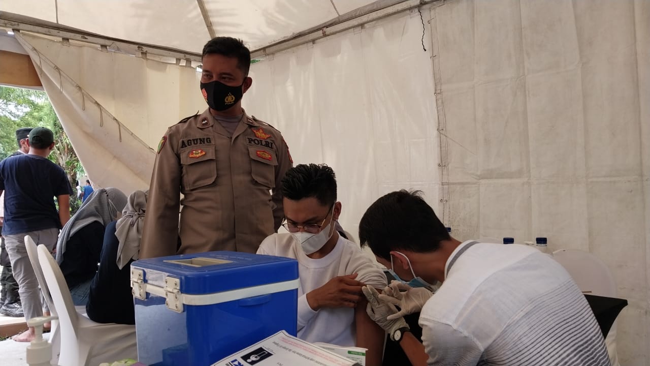 Polresta Mojokerto Buka Gerai Vaksin Presisi di Gelaran Pesta Rakyat