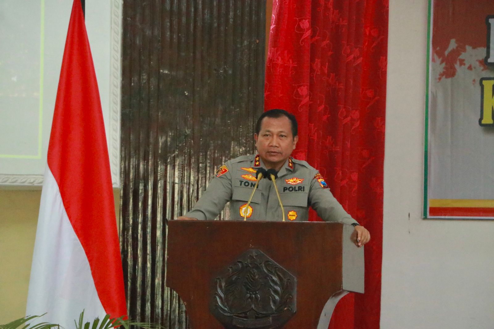 Kapolda Jatim Berikan Pembekalan, Bentuk Karakter Siswa Diktuk Bintara Baru