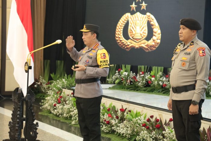 Polri Gelar Upacara Korps Raport ke 42 Pati dan 121 Pamen