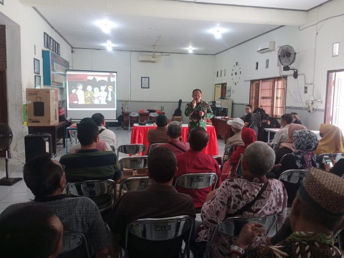 Danramil Tandes Berikan Wasbang dan Nasionalisme