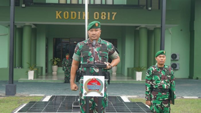 Dandim Gresik Pimpin Upacara Bendera Di Awal Tahun 2023, Ini Instruksinya.