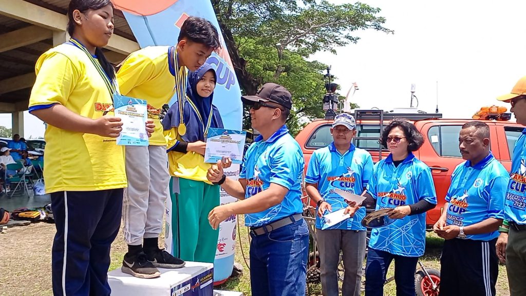Sambut HUT TNI AU ke-77, Lanud Muljono Gelar Danlanud Cup Lomba Aeromodelling