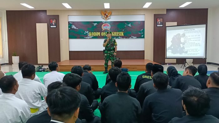 Diberikan Pengarahan dan Pencerahan, 17 Perguruan Pencak Silat dalam Naungan IPSI Kab. Gresik Berkumpul di Kodim 0817/Gresik.