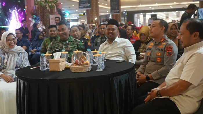 Dandim Gresik Mendapatkan Award Atas Komitmen Mengawal dan Mendukung Program Ketahanan Pangan di Kabupaten Gresik.