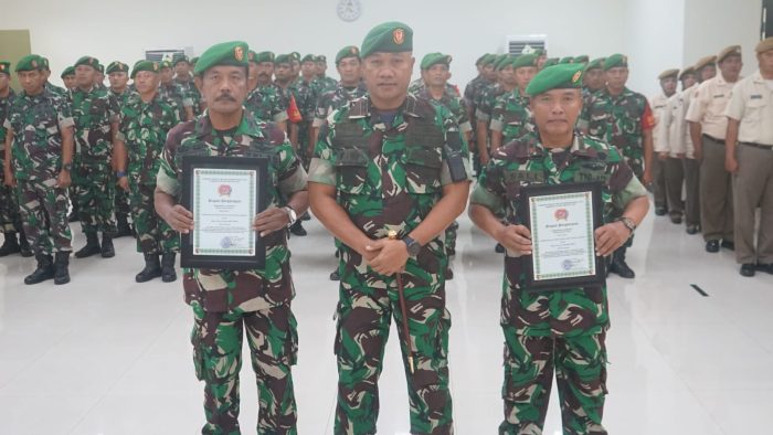 Acara Purna Tugas 2 Orang Pamen Kodim 0817/Gresik, Berjalan Sangat Khidmat dan Penuh Haru