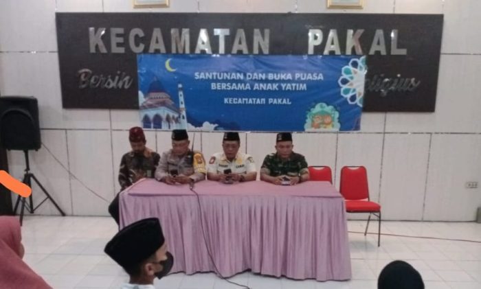 Forkopimcam Berikan Santunan Anak Yatim