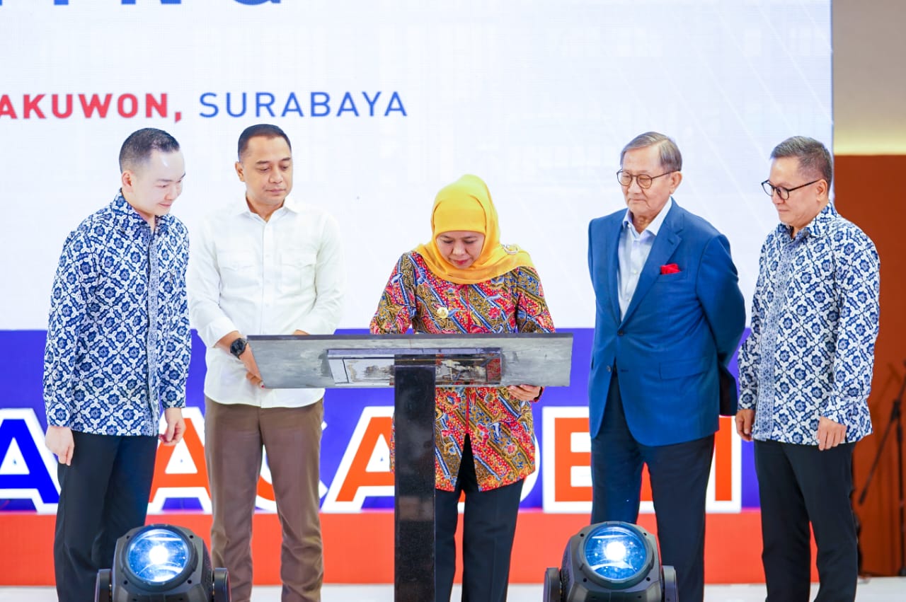 Gubernur Khofifah Resmikan Sampoerna Academy Surabaya ditandai Penandatanganan Prasasti