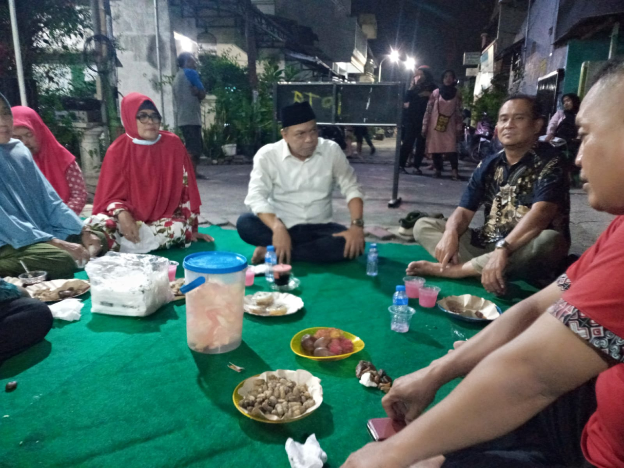 Anas Karno dan Warga dorong insentif Penarik Sampah